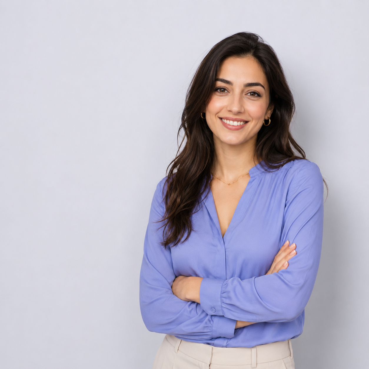Support agent smiling — Vomenta voice AI handles the call